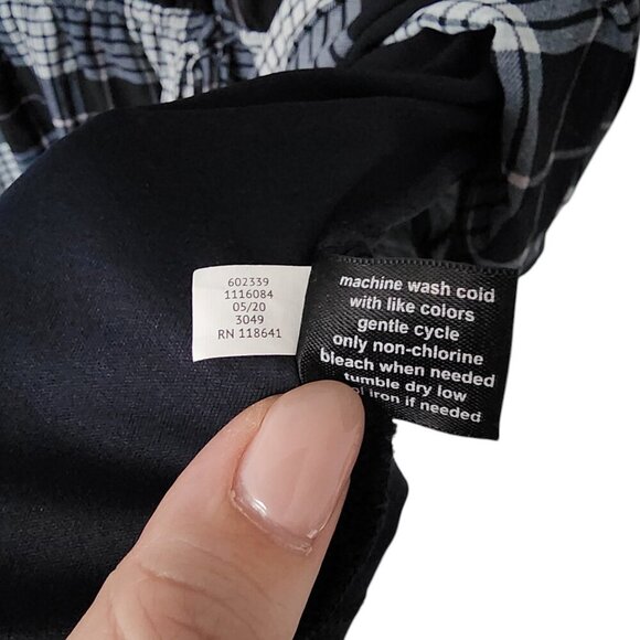 Lane Bryant Navy Blue Plaid Button Front V-Neck Peasant Top Size 22 - Picture 9 of 9